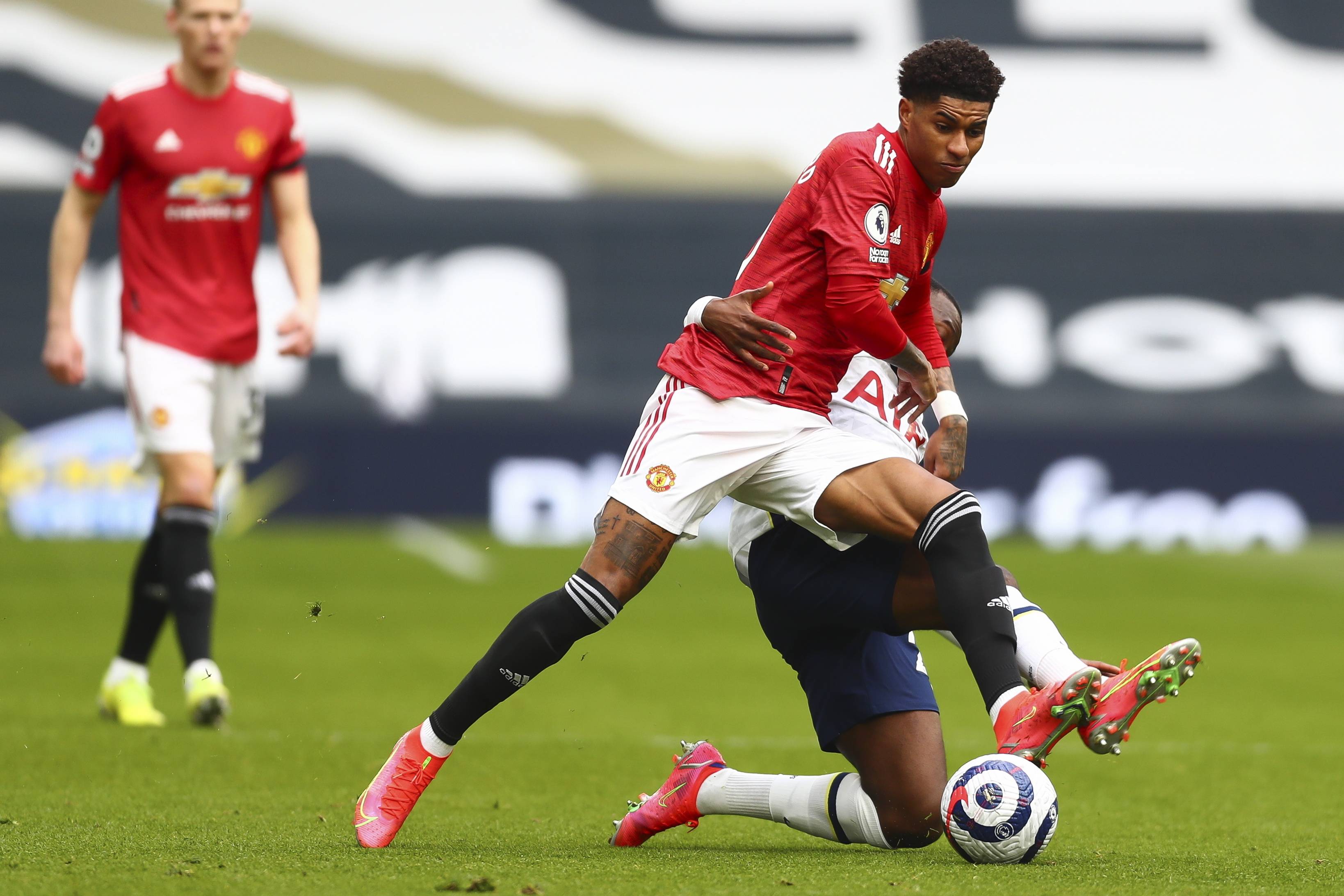 凭借其简单 凭借其简单